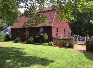 1 Pleasant Ct, Windsor, CT 06095