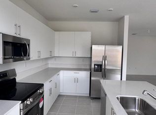 $2650 2866 SE 25th Ter, Homestead, FL 33035