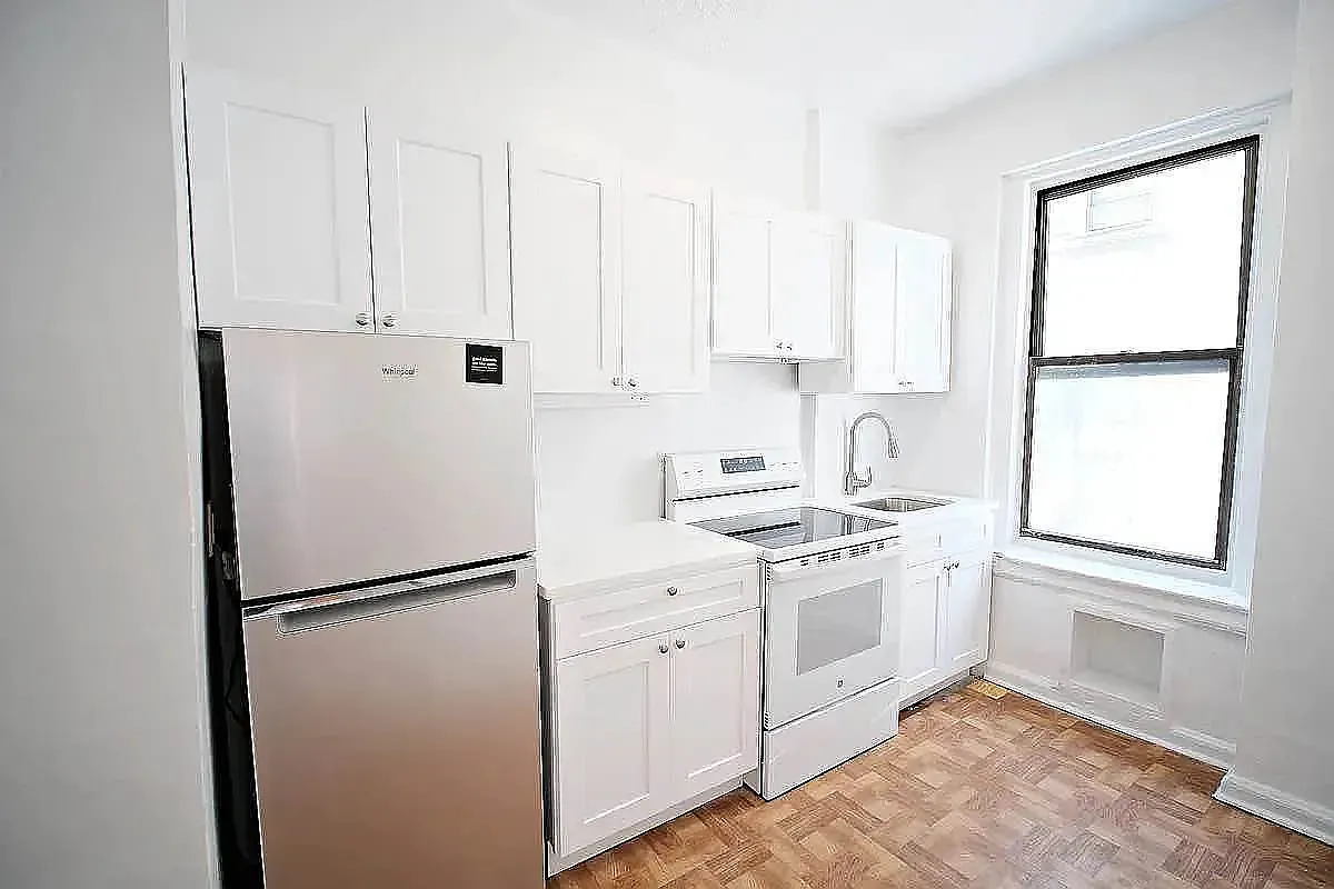 623 West 170th Street — Photo 4