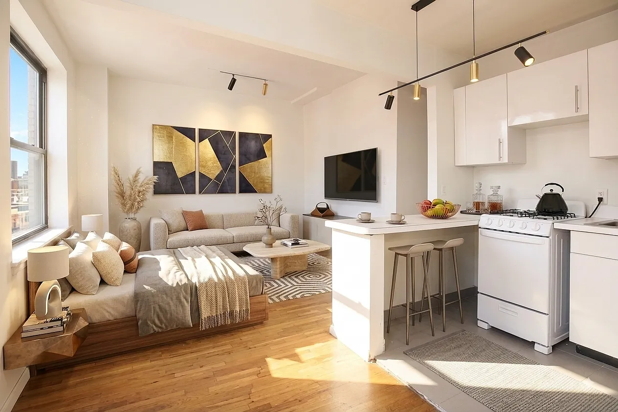 220 East 25th Street — Photo 1
