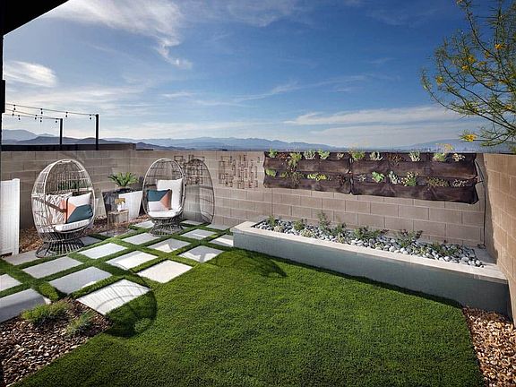 Plan 2X Model at Capri