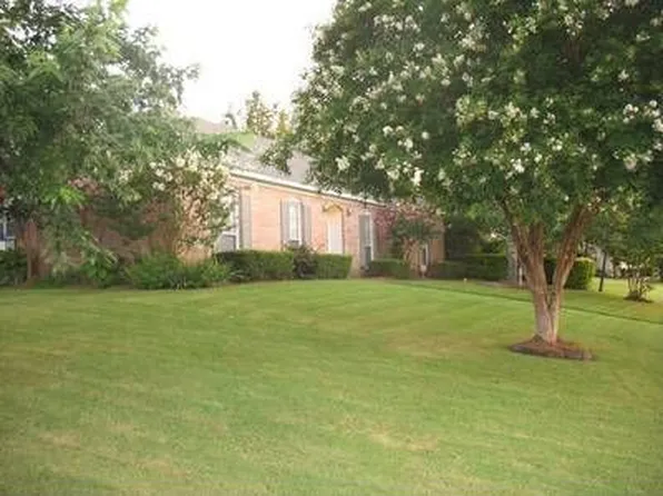 6228 Hickory Hill Ct, Montgomery, AL 36117