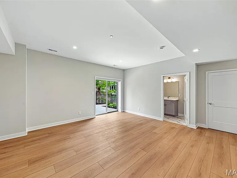 1181 Noa Ln #33 — Photo 30