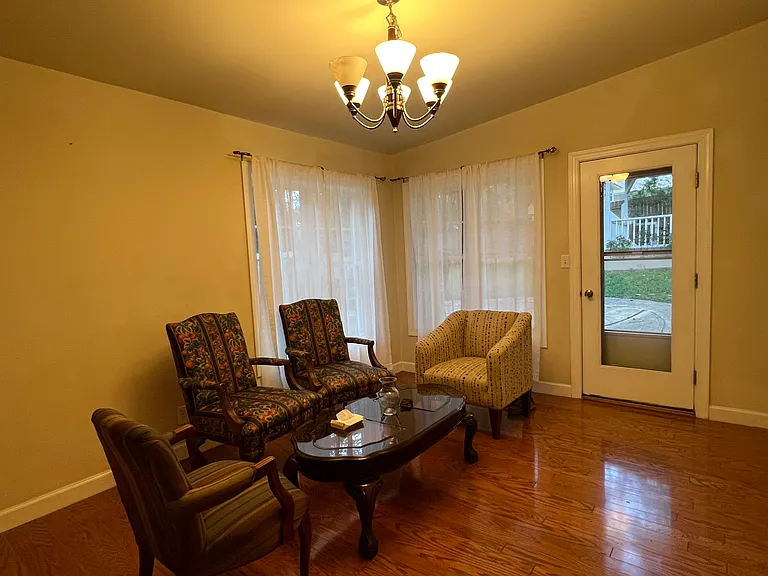 5002 Wickham Rd — Photo 10