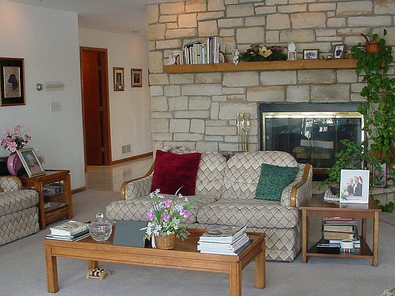 Living room with fireplace