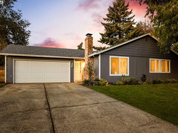 9206 NE 27th St, Vancouver, WA 98662