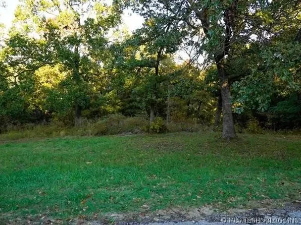 14 South Ave, Jenks, OK 74037