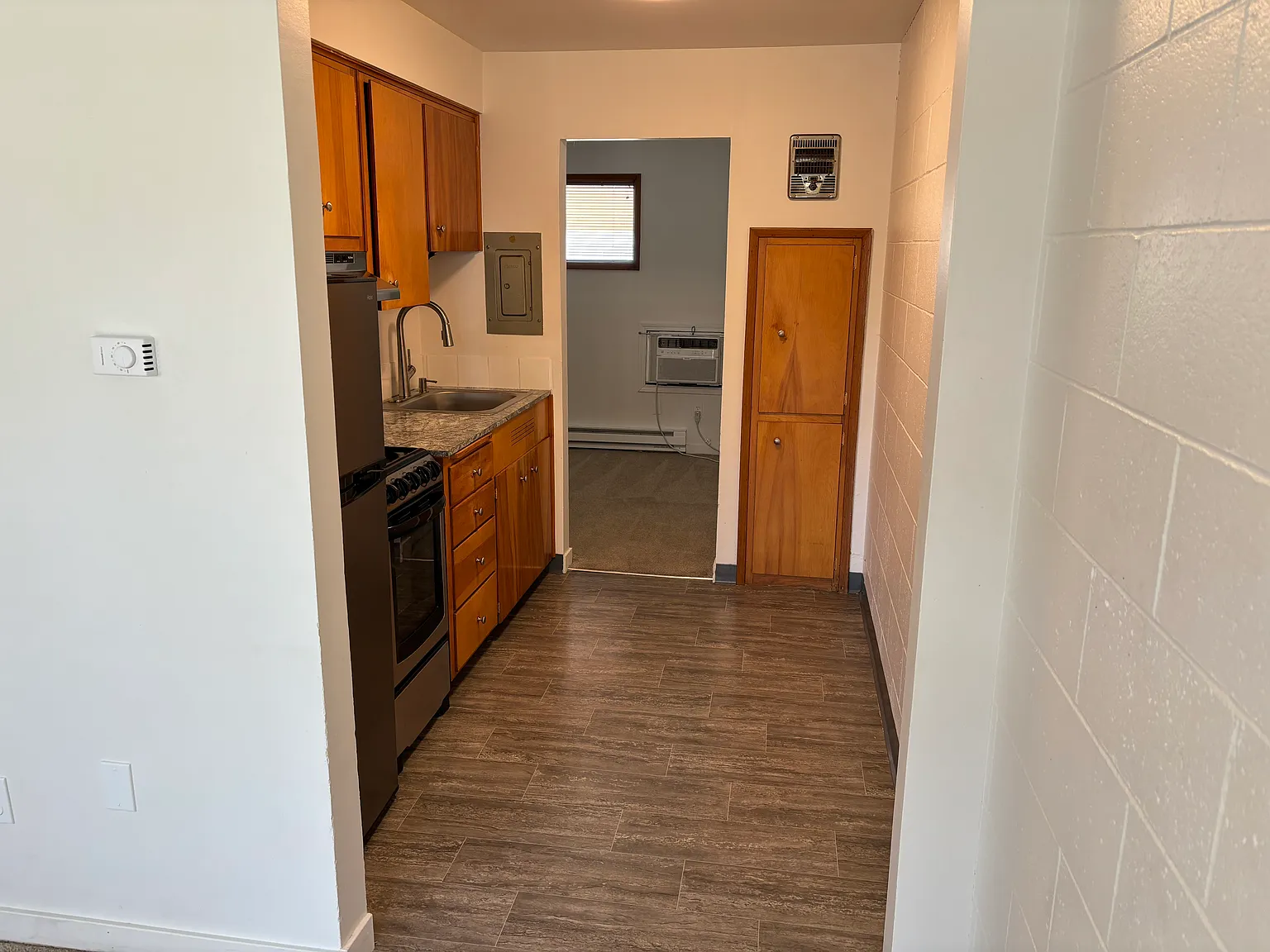 1 bed, 500 sqft, $850 — Photo 2
