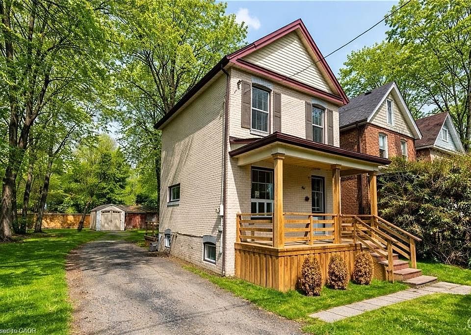 1st image of 35 Dundas St