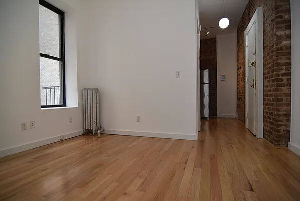 Rented by Building Equity Real Estate LLC | media 3