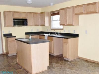 3rd image of 3002 Greatmoor St