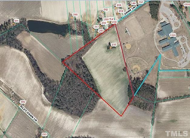 1st image of 235 Vann Ln