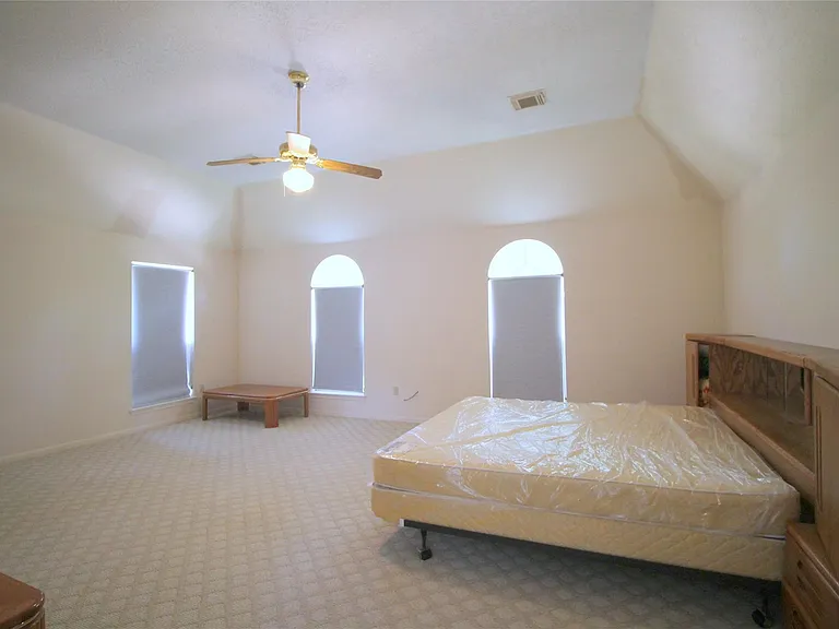 16326 Brush Meadows Ct — Photo 20