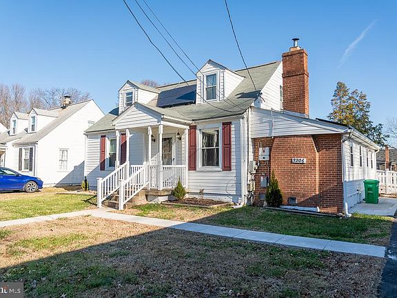 2nd image of 5206 Mapleshade Ln W