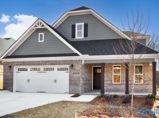 6554 Oak Meadow Dr, Owens Cross Roads, AL 35763