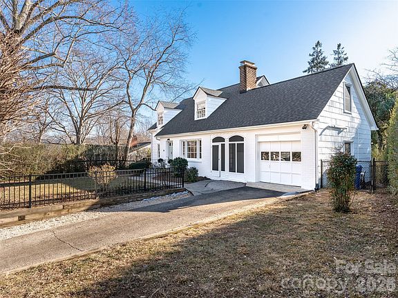 4th image of 25 Chiles Ave