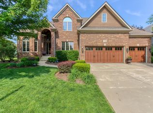 741 Merrill New Rd, Sugar Grove, IL 60554