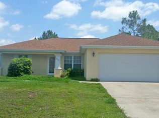 2712 33rd St W, Lehigh Acres, FL 33971
