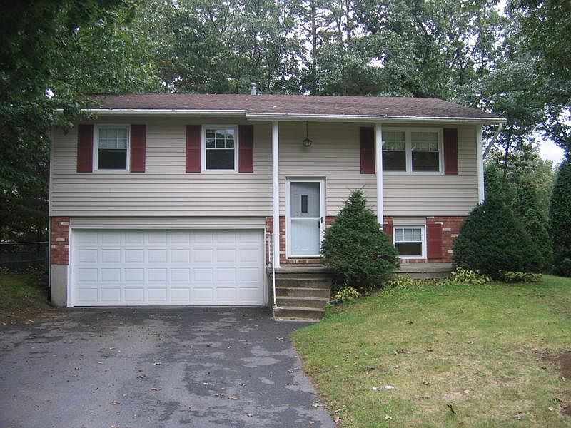 1st image of 72 Wagon Wheel Ct