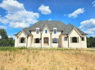 7528 Shadow Creek Dr, Summerfield, NC 27358