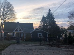 4430 N Verity Rd, Sanford, MI 48657