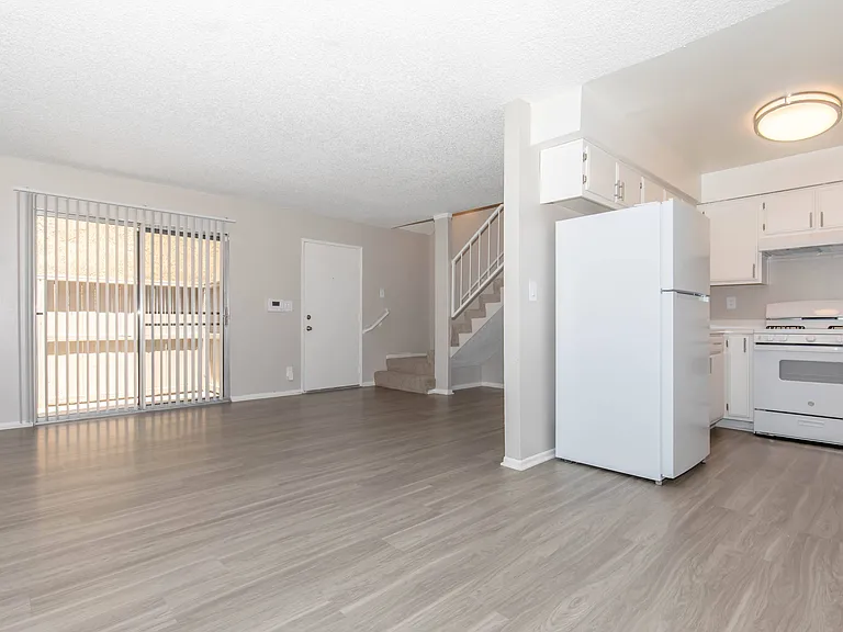 Sienna Heights — Photo 15