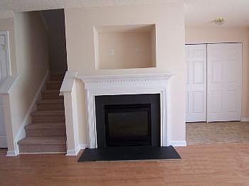 2nd image of 3228 Barons Court Rd