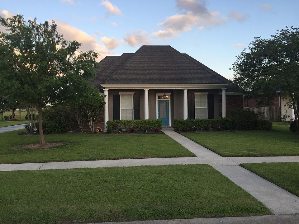 1st image of 227 Lake Penchant Ct