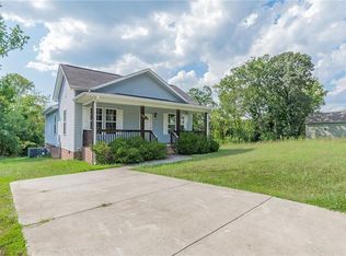 818 Mobile St, High Point, NC 27260