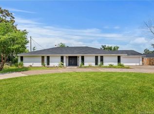 3529 Lake St, Lake Charles, LA 70605