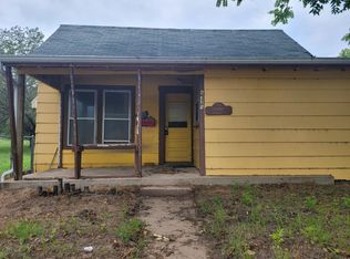 325 S 8th St, Arkansas City, KS 67005