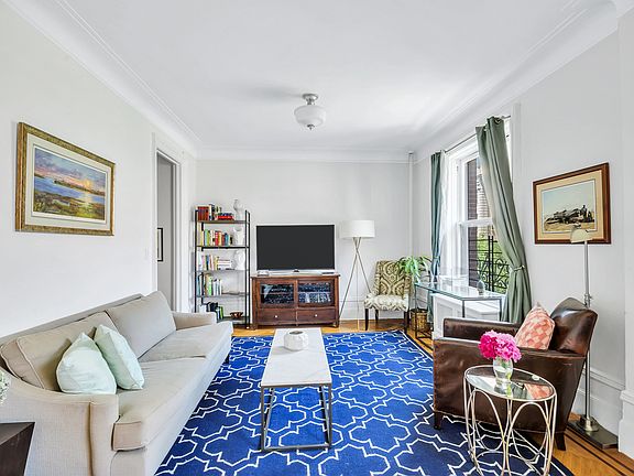2nd image of 62 Pierrepont St APT 5A