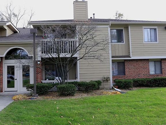 2nd image of 3001 Fernwood Ave APT 203