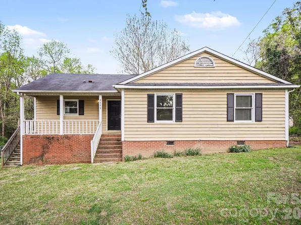 2528 Burkholder Rd, Charlotte, NC 28214