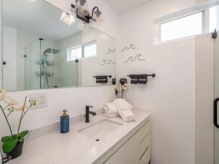 3405 Schooner Ave #2 — Photo 29