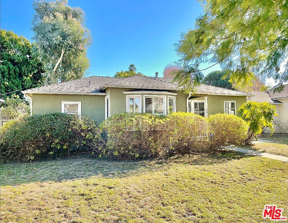 1st image of 11914 Ocean Park Blvd