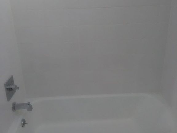 4th image of 920 N Inglewood Ave APT 2