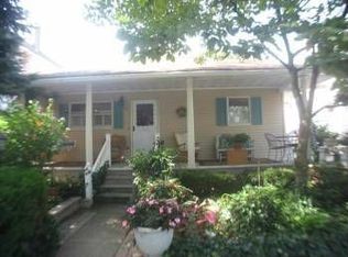 52 Wesley St, Forty Fort, PA 18704