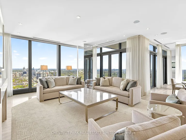 50 Yorkville Ave #4702 — Photo 4