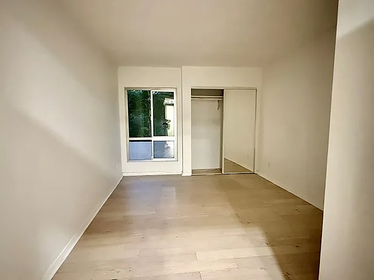 4900 Overland Ave #178 — Photo 11