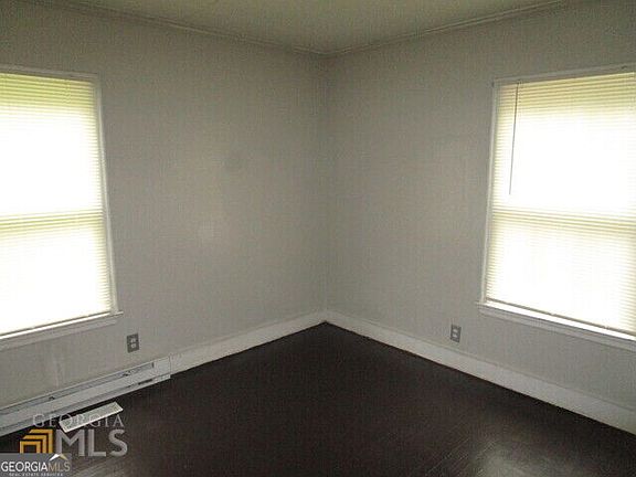 5th image of 3874 Myrtle Ct