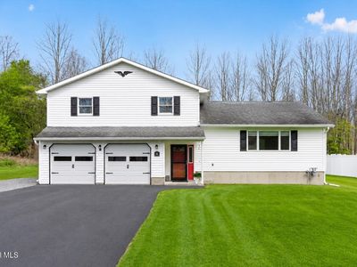 11 Dania Drive, Hagaman, NY, 12086
