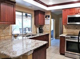 165 SE 4th Ter, Cape Coral, FL 33990