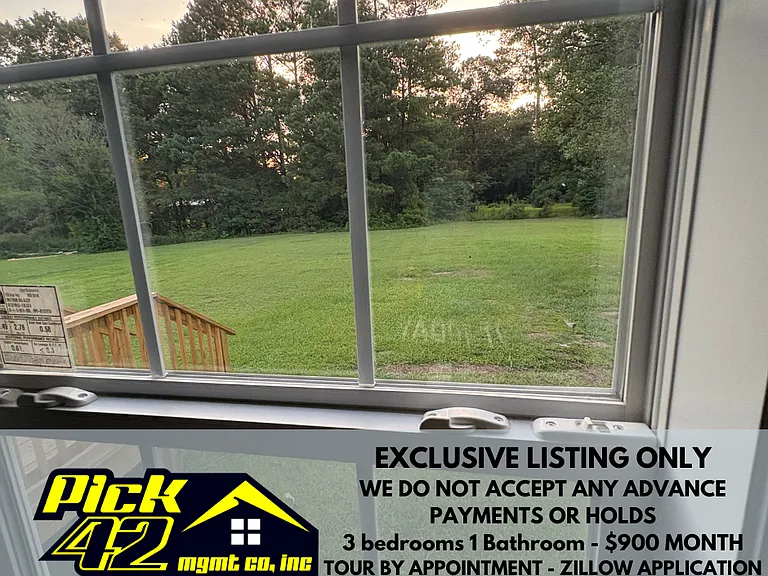 4635 Willow Ln — Photo 10
