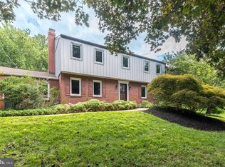 80 Mendenhall Dr, Glen Mills, PA 19342