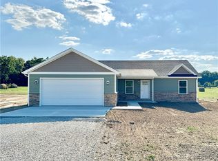 3528 S Robbins Rd, Lexington, IN 47138
