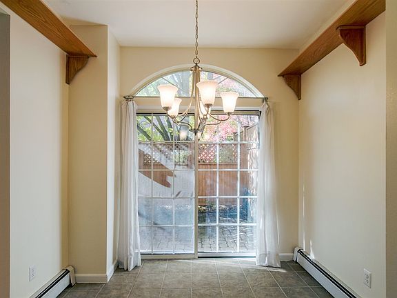 2nd image of 602 North Avenue #39