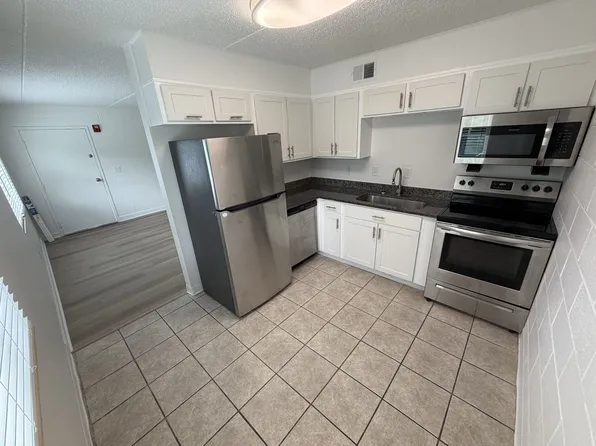 Reserve at Third Creek, 3910 Middlebrook Pike #2B-1Ba-800Sqft, Knoxville, TN 37921