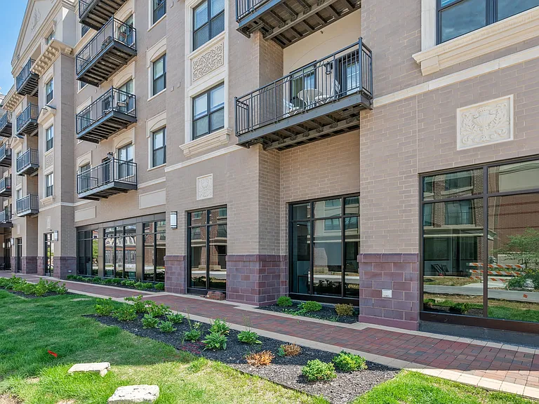 The Residences at The Playfair — Photo 35