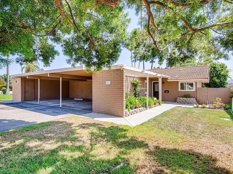 957 La Bonita Dr — Photo 11
